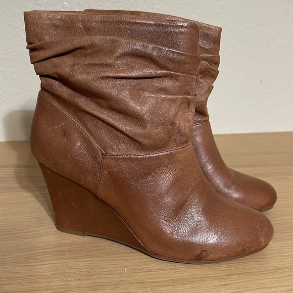 Chinese Laundry Wedge Boot Tan Cognac Size 7 - Picture 13 of 16